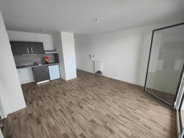 Location appartement Noyal-Châtillon-sur-Seiche 35230 Ille-et-Vilaine 41 m2 2 pièces 627 euros