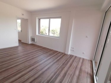 Location appartement Saint-Erblon 35230 Ille-et-Vilaine 39 m2 2 pièces 561 euros