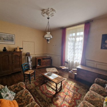 Maison a vendre Mayenne 53100 Mayenne 257 m2 7 pièces 289800 euros