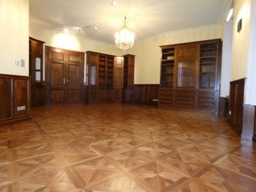 Immeuble a vendre Vichy 03200 Allier 377 m2  1680000 euros