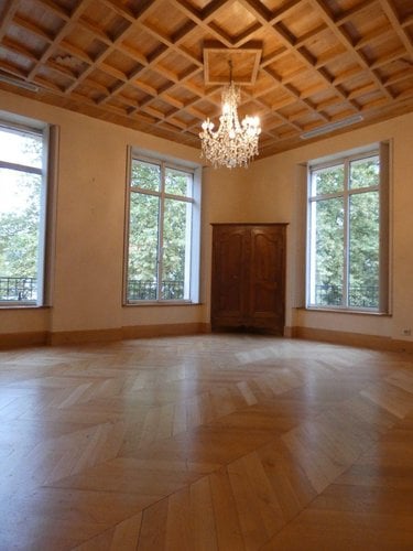 Immeuble a vendre Vichy 03200 Allier 377 m2  1680000 euros