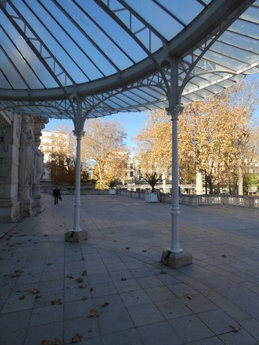 Immeuble a vendre Vichy 03200 Allier 377 m2  1680000 euros