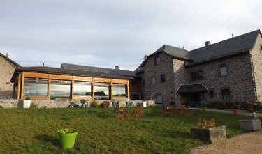 propriete a vendre Neussargues en Pinatelle 15170 Cantal 400 m2 20 pièces 999000 euros