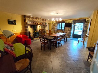 propriete a vendre Neussargues en Pinatelle 15170 Cantal 546 m2 16 pièces 999000 euros