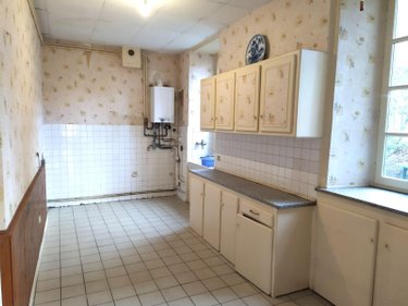 Immeuble a vendre Chantelle 03140 Allier 295 m2  175000 euros