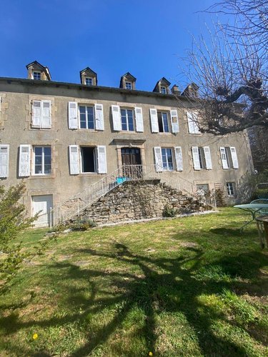 Maison a vendre Saint-Cirgues-la-Loutre 19220 Corrèze 248 m2  720000 euros