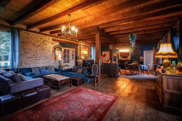 Maison a vendre Saint-Cirgues-la-Loutre 19220 Corrèze 248 m2  720000 euros