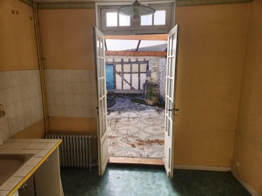 Immeuble a vendre Bar-sur-Aube 10200 Aube 173 m2  50000 euros