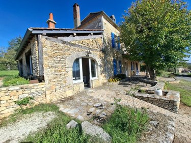 Maison a vendre Salignac-Eyvigues 24590 Dordogne 230 m2 7 pièces 399000 euros