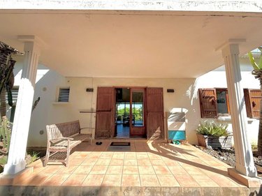 Maison a vendre Saint-Louis 97450 Réunion 183 m2 8 pièces 478000 euros