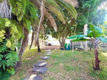 Maison a vendre Saint-Louis 97450 Réunion 183 m2 8 pièces 478000 euros