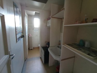 Fonds et murs commerciaux a vendre Condé-en-Normandie 14110 Calvados 114 m2  106000 euros