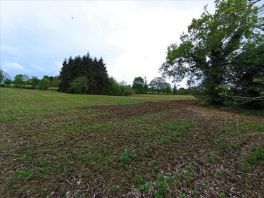 Bien agricole a vendre Valdallière 14410 Calvados  59200 euros