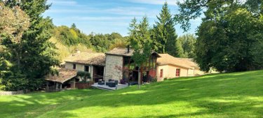 Maison a vendre Lezay 79120 Deux-Sèvres 327 m2 6 pièces 470000 euros