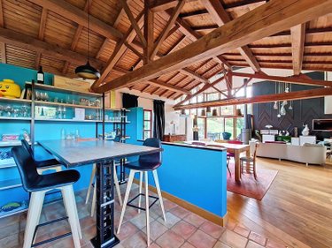 Maison a vendre Lezay 79120 Deux-Sèvres 327 m2 6 pièces 470000 euros