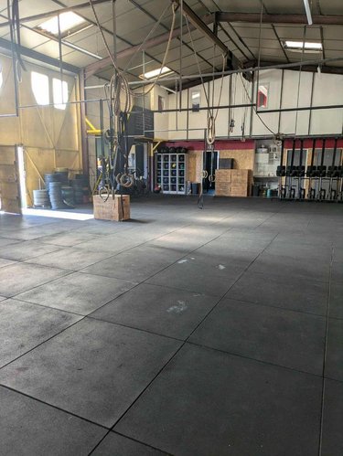 Fonds et murs commerciaux a vendre Volx 04130 Alpes-de-Haute-Provence  356200 euros