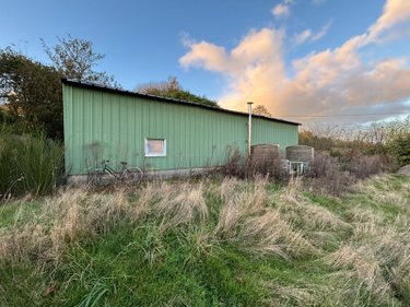 Bien agricole a vendre Langolen 29510 Finistère  37800 euros