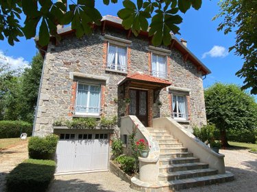 Maison a vendre Saint-Paul-des-Landes 15250 Cantal 168 m2 7 pièces 233200 euros