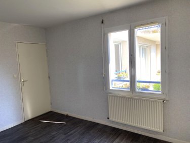 Location appartement Châteaudun 28200 Eure-et-Loir 74 m2 3 pièces 670 euros