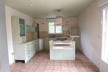 Location maison Châtenoy-le-Royal 71880 Saône-et-Loire 126 m2 5 pièces 1257 euros