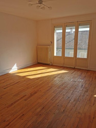 Location maison Bucy-le-Long 02880 Aisne 82 m2 6 pièces 850 euros