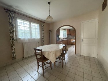 Maison a vendre Nueil-les-Aubiers 79250 Deux-Sèvres 163 m2 8 pièces 143100 euros