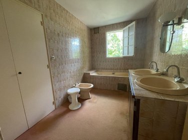 Maison a vendre Nueil-les-Aubiers 79250 Deux-Sèvres 163 m2 8 pièces 143100 euros