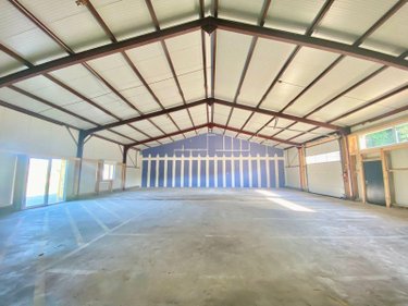 Location fonds et murs commerciaux Le Mans 72000 Sarthe 285 m2  1425 euros