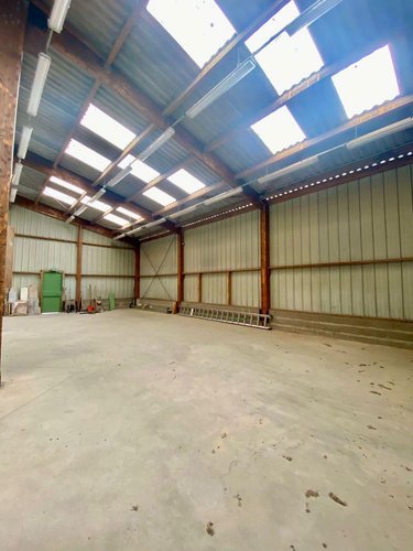 Location fonds et murs commerciaux Le Mans 72000 Sarthe 105 m2  550 euros