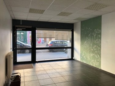 Fonds et murs commerciaux a vendre Chalon-sur-Saône 71100 Saône-et-Loire  65000 euros