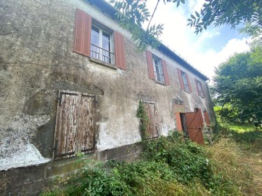 Maison a vendre Saint-Chamant 15140 Cantal 160 m2  90100 euros