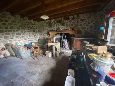 Maison a vendre Saint-Chamant 15140 Cantal 160 m2  90100 euros