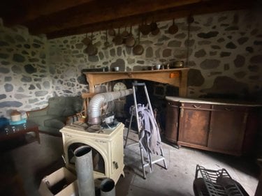 Maison a vendre Saint-Chamant 15140 Cantal 160 m2  90100 euros