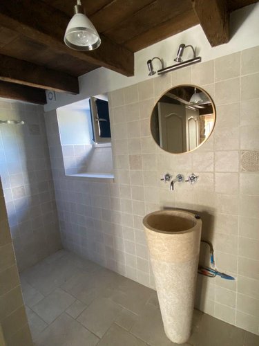 Location maison Bains-sur-Oust 35600 Ille-et-Vilaine 61 m2 2 pièces 730 euros