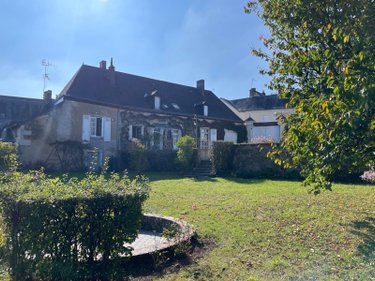 Maison a vendre Le Grand-Lucé 72150 Sarthe 227 m2 14 pièces 252000 euros