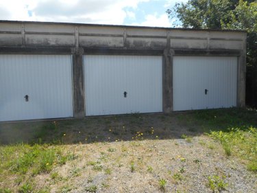 Location garage et parking Condé-en-Normandie 14110 Calvados 12 m2  44 euros