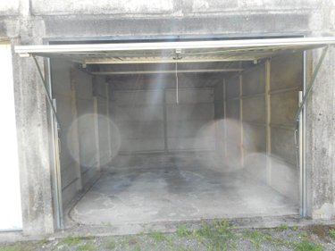 Location garage et parking Condé-en-Normandie 14110 Calvados 12 m2  44 euros