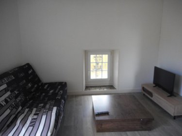 Location appartement Condé-en-Normandie 14110 Calvados 48 m2 2 pièces 400 euros