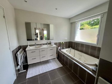 Maison a vendre Laillé 35890 Ille-et-Vilaine 202 m2 8 pièces 553280 euros