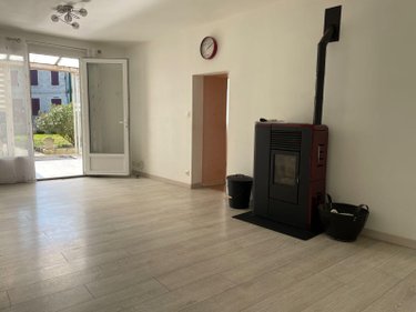 Maison a vendre Longèves 17230 Charente-Maritime 72 m2 3 pièces 192400 euros