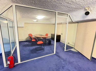 Fonds et murs commerciaux a vendre Manosque 04100 Alpes-de-Haute-Provence 156 m2  210600 euros
