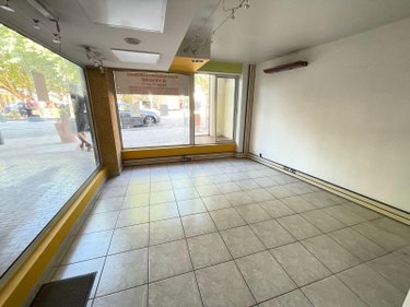 Fonds et murs commerciaux a vendre Manosque 04100 Alpes-de-Haute-Provence 156 m2  210600 euros