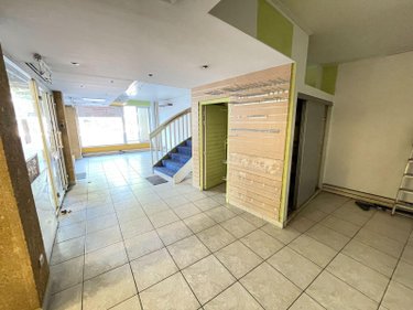 Fonds et murs commerciaux a vendre Manosque 04100 Alpes-de-Haute-Provence 156 m2  210600 euros