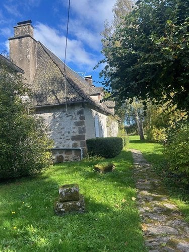 Maison a vendre Drugeac 15140 Cantal  243800 euros