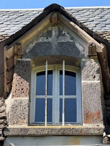 Maison a vendre Drugeac 15140 Cantal  243800 euros