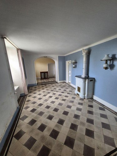 Maison a vendre Cluis 36340 Indre 247 m2 12 pièces 208000 euros
