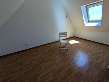 Location maison Changé 72560 Sarthe 91 m2 5 pièces 967 euros