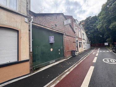 Immeuble a vendre Faches-Thumesnil 59155 Nord 500 m2  299000 euros