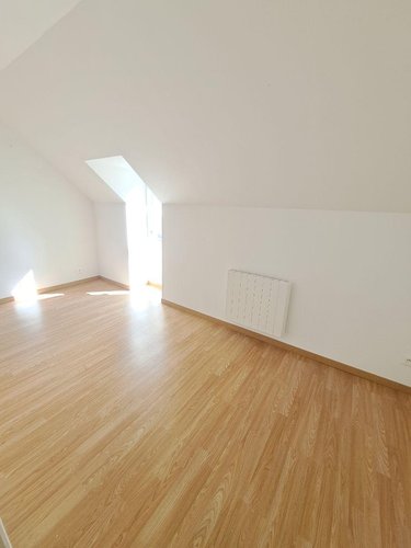 Immeuble a vendre Beaumont-sur-Sarthe 72170 Sarthe 140 m2  158700 euros