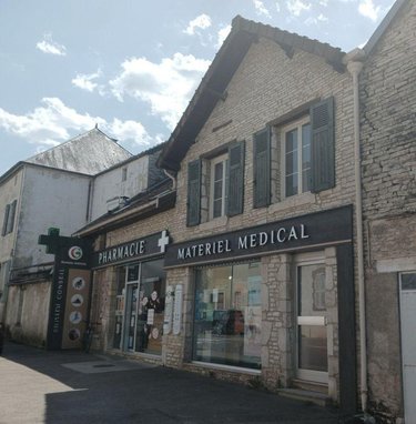 Fonds et murs commerciaux a vendre Mussy-sur-Seine 10250 Aube 119 m2  100000 euros